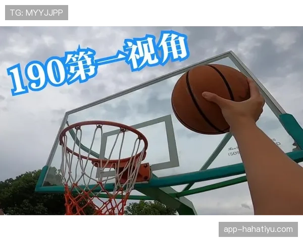 如何判定篮球发球干扰规则：裁判视角解读与实战适用场景