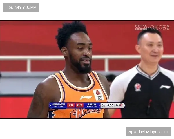 篮下干扰球规则解析：定义与判罚标准详解